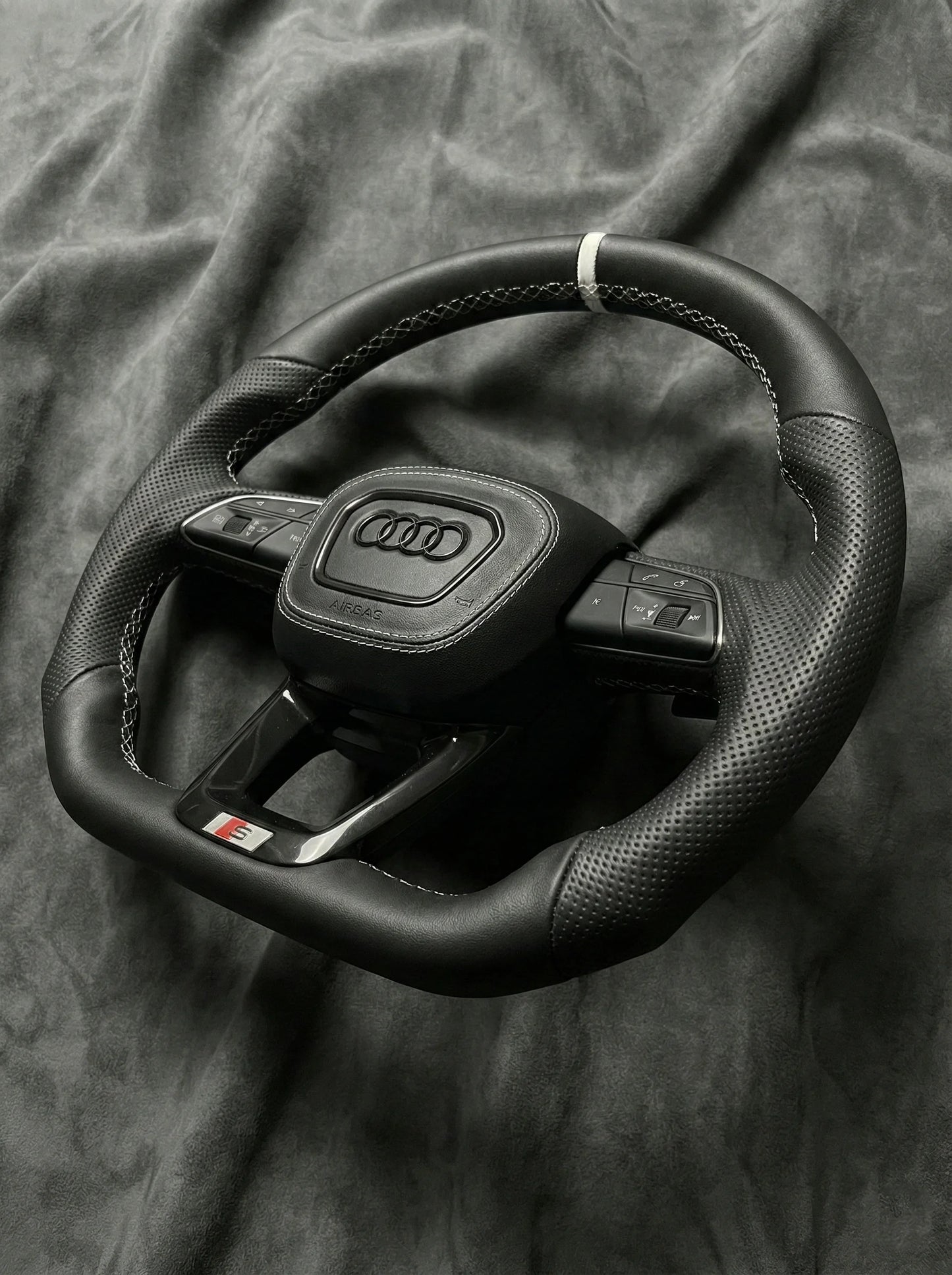 Custom Steering Wheel Audi