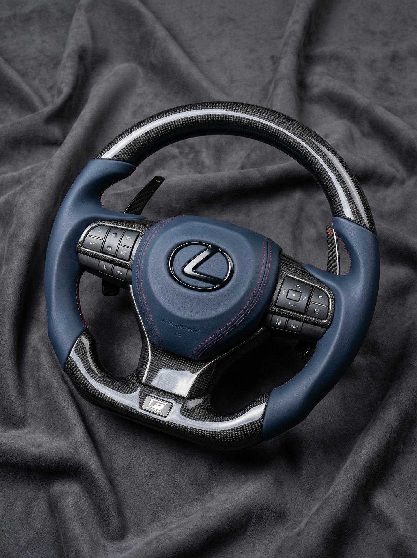 Individuelles Lenkrad Lexus