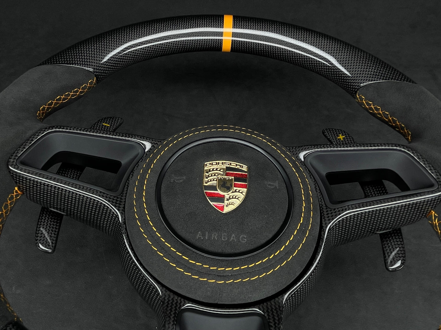 Kundenspezifisches Lenkrad Porsche