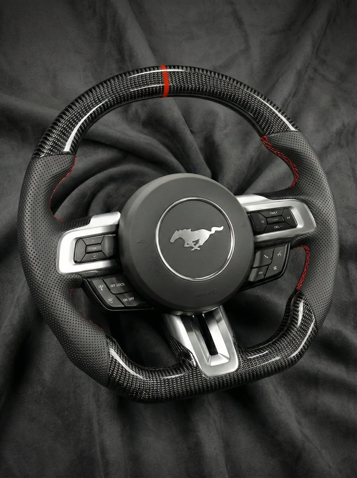 Volant personnalisé Ford Mustang