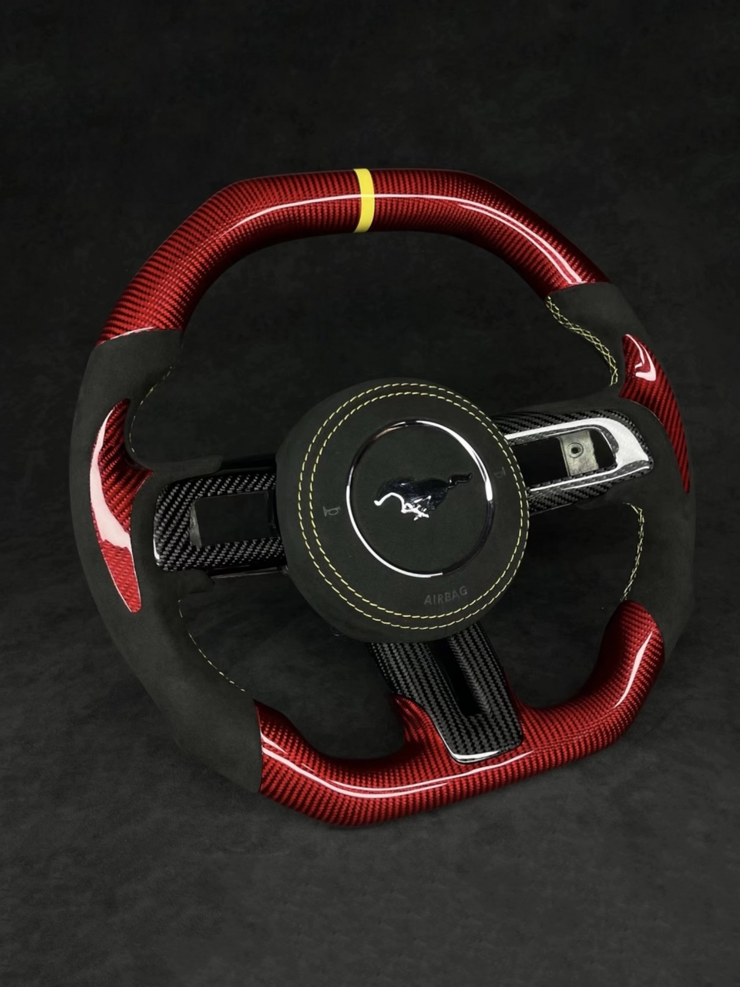 Benutzerdefiniertes Lenkrad Ford Mustang