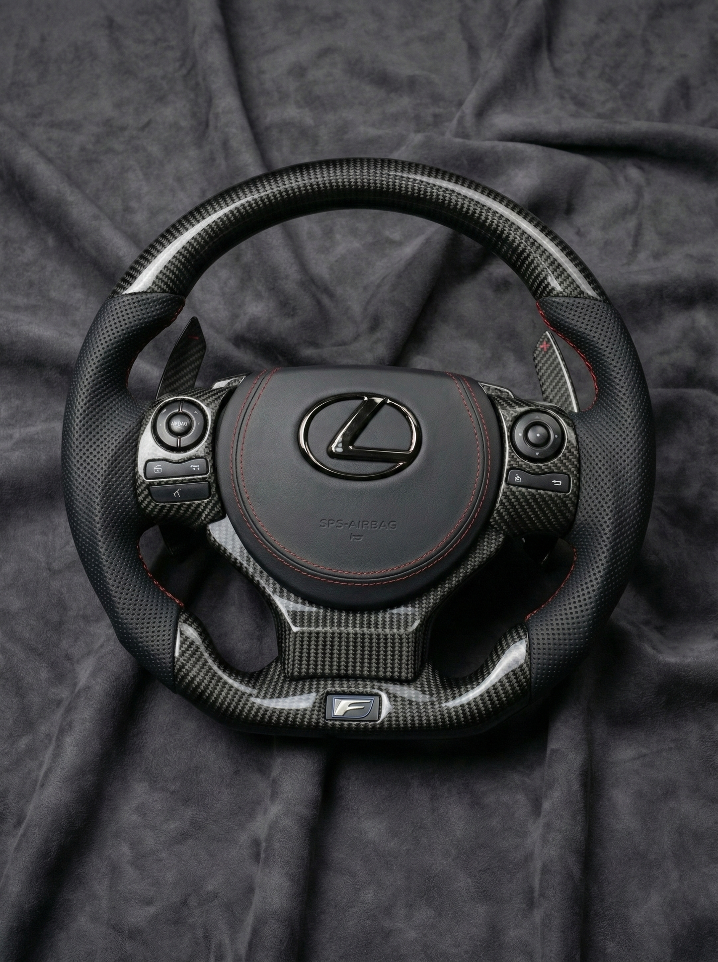 Individuelles Lenkrad Lexus
