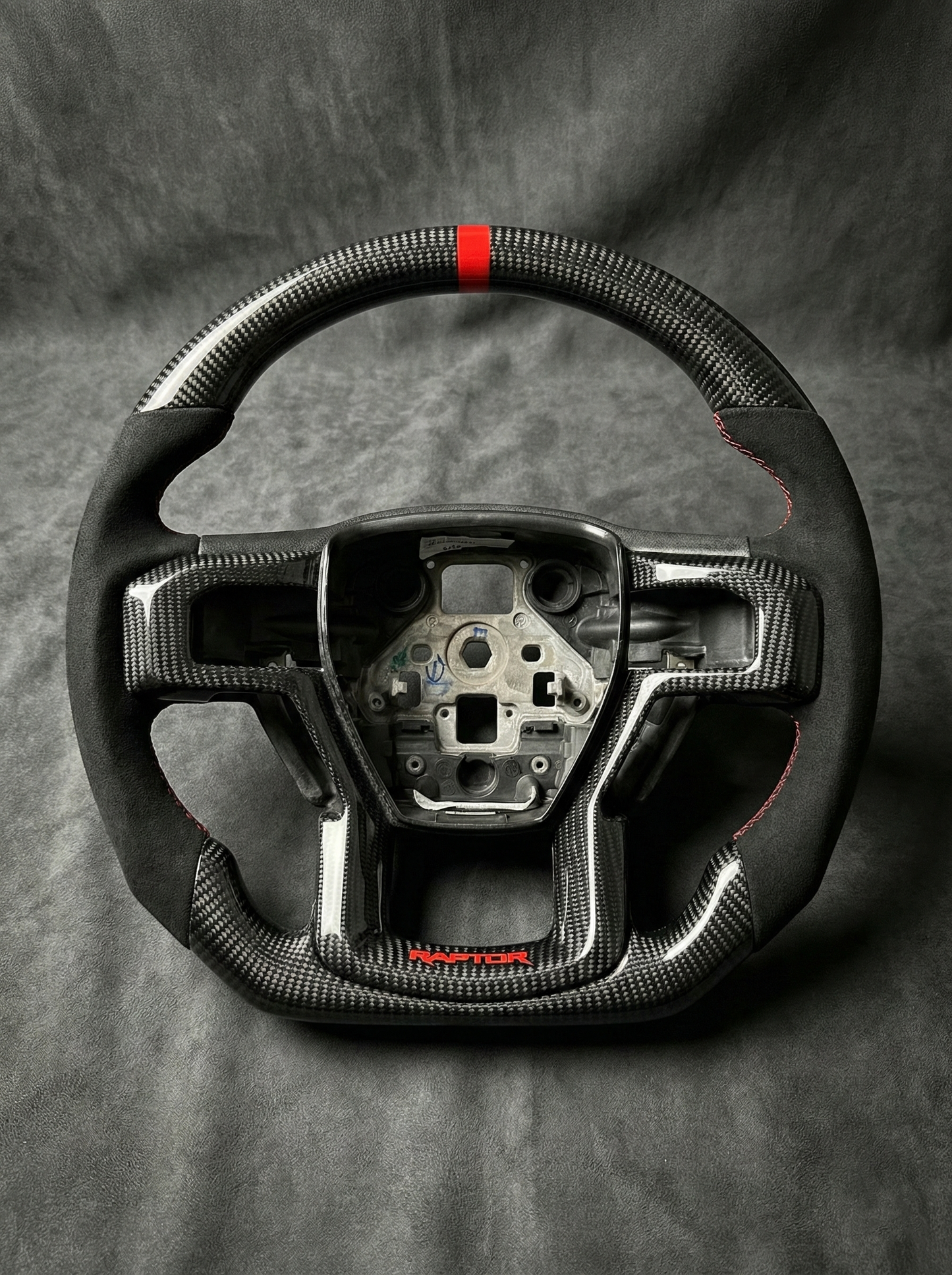 Volant Ford personnalisé
